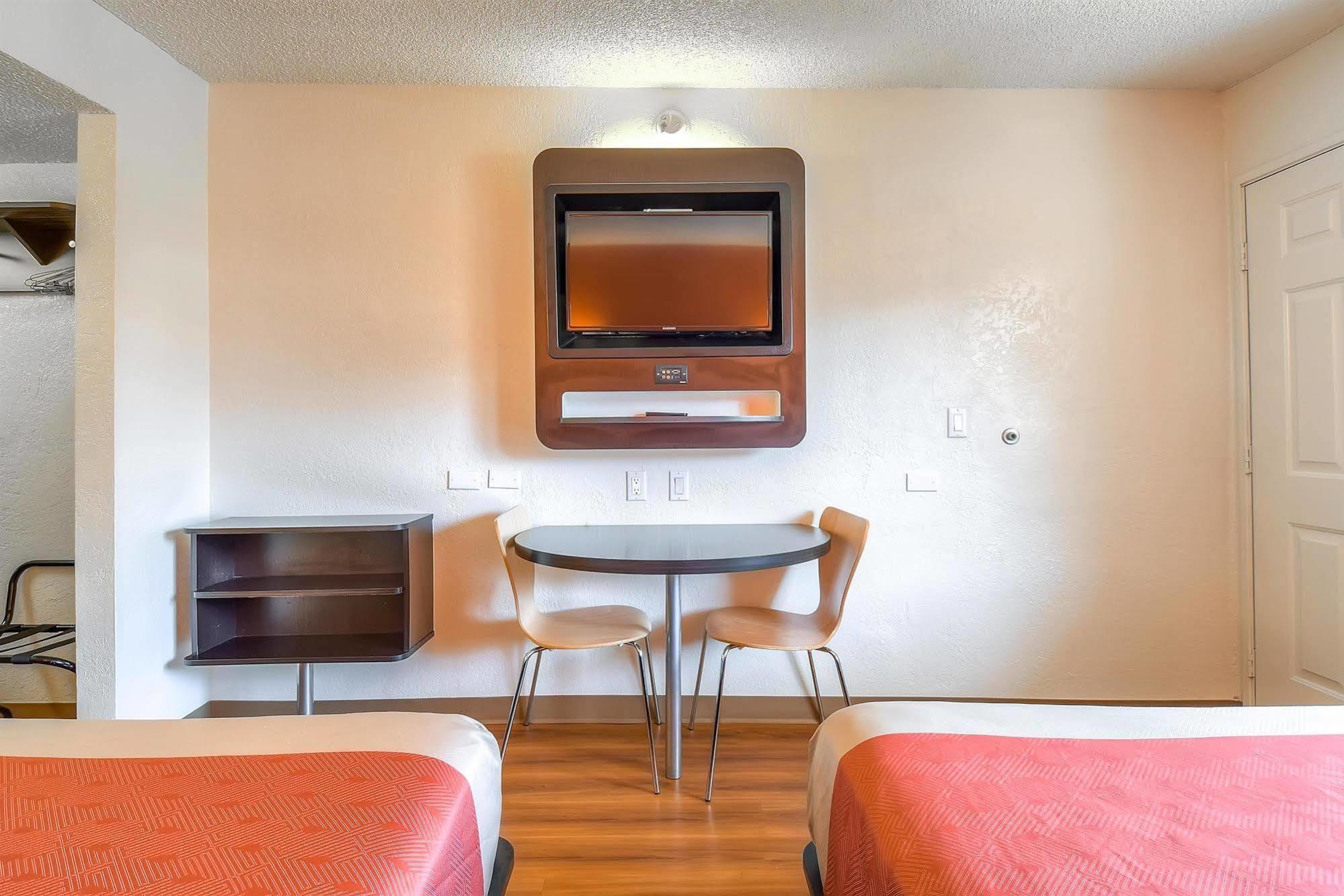 Motel 6-Long Beach, Ca - Los Angeles Luaran gambar